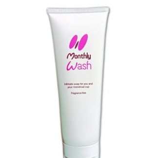 Op de afbeelding staat een witte tube MonthlyCup Wash op zijn dop.