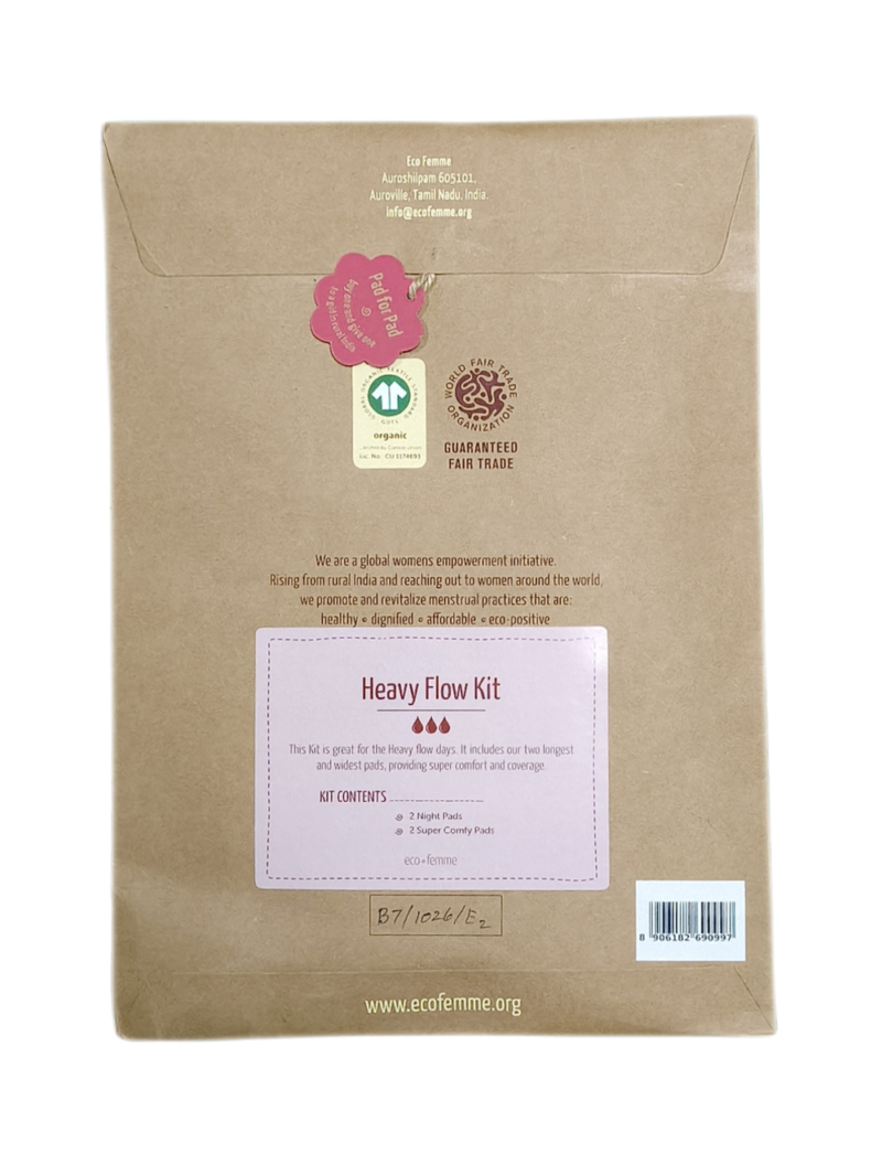 Afbeelding van de achterkant van de verpakking van de Eco Femme Black Organic Range Heavy Flow Kit